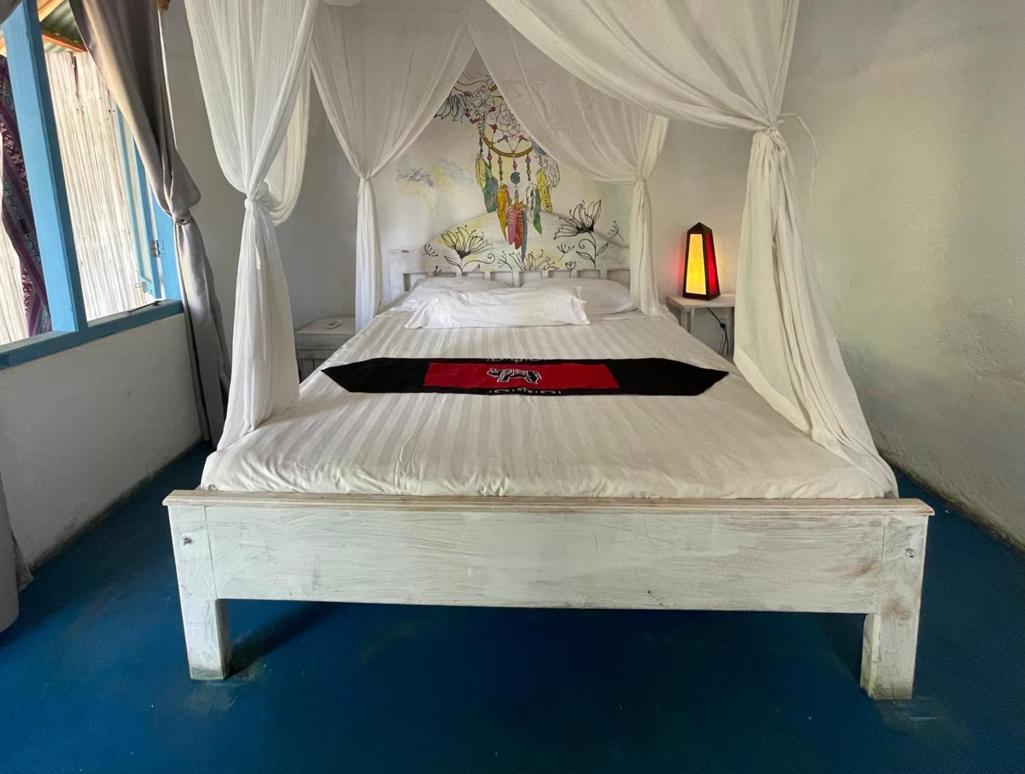 Blu Oceano B&B, Italian Restaurant Нембрала Экстерьер фото